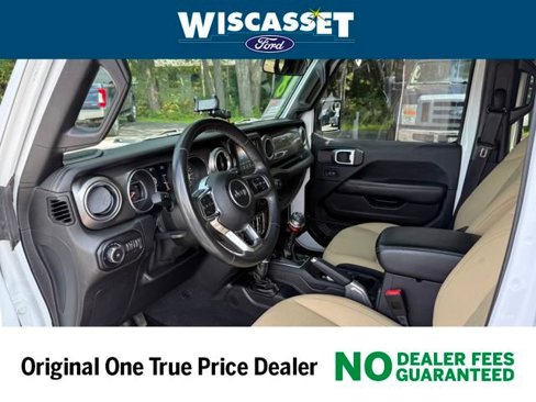 Used 2018 Jeep Wrangler Unlimited Sahara image 4