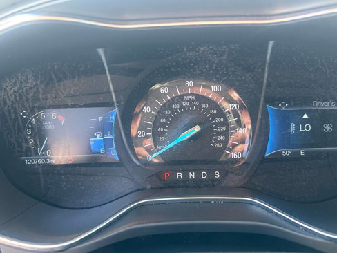 Used 2015 Ford Fusion Titanium image 15