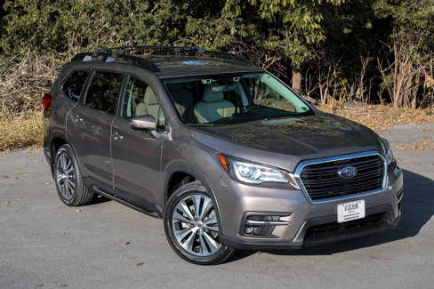 Used 2022 Subaru Ascent Limited image 2