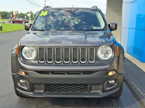 Used 2016 Jeep Renegade Latitude w/ Popular Equipment Group image 2
