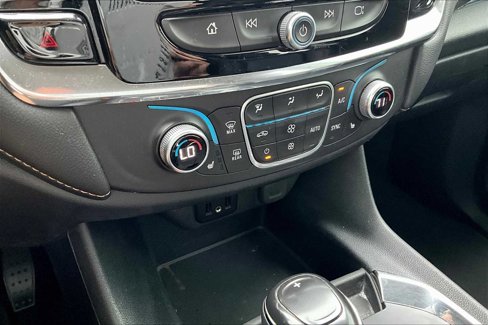 Used 2018 Chevrolet Traverse LT image 32