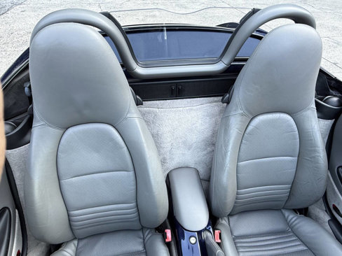 Used 2001 Porsche Boxster image 28