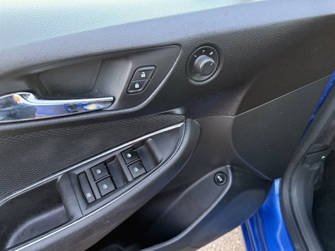 Used 2016 Chevrolet Cruze LT w/ Convenience Package image 16
