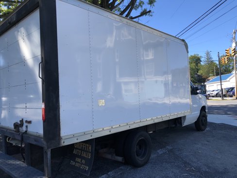 Used 2017 Ford E-350 and Econoline 350 Super Duty w/ Power Windows & Locks Group image 6