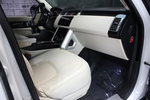 Used 2019 Land Rover Range Rover Supercharged image 42