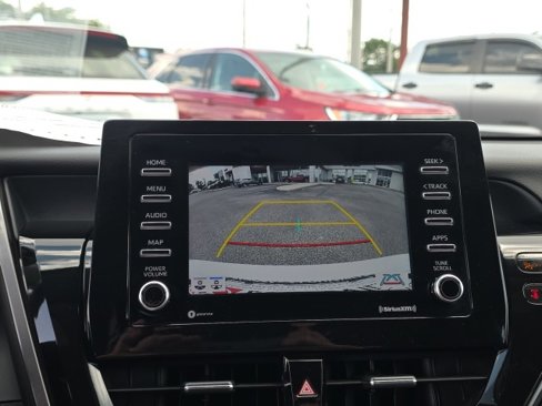 Used 2022 Toyota Camry SE image 42
