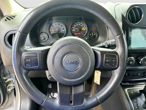 Used 2017 Jeep Patriot Latitude image 12