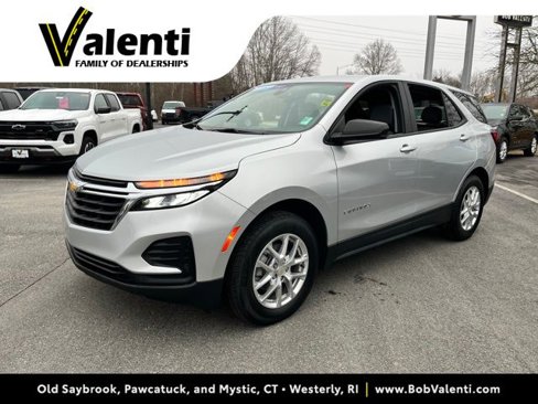 Used 2022 Chevrolet Equinox LS w/ LS Convenience Package image 1