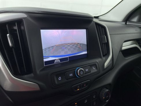 Used 2024 GMC Terrain SLE image 14