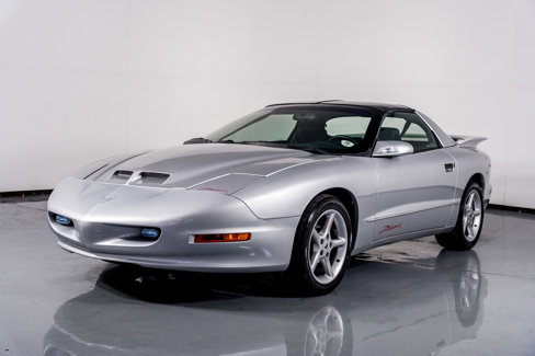 Used 1997 Pontiac Firebird Formula image 25