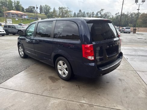 Used 2013 Dodge Grand Caravan SE image 3