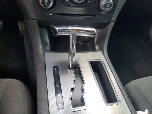 Used 2012 Dodge Charger SE image 23
