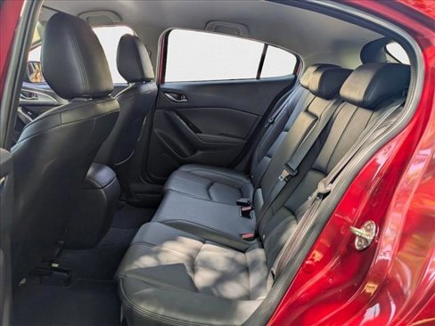 Used 2017 MAZDA MAZDA3 Touring image 18