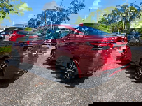New 2025 Nissan Versa SV w/ Trunk Package image 6