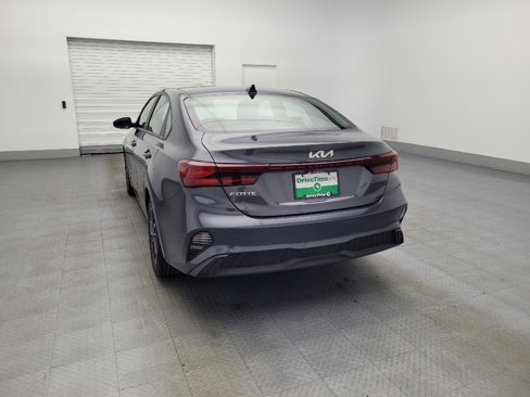 Used 2024 Kia Forte LXS image 6