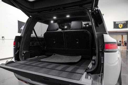 Used 2023 Rivian R1S Adventure image 61