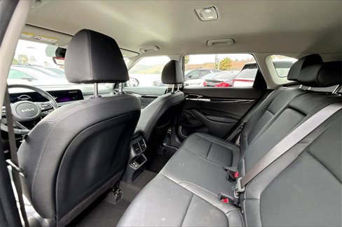 Certified 2024 Kia Seltos EX image 16
