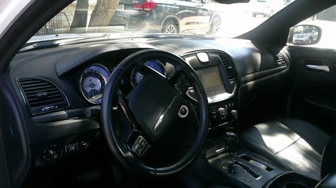 Used 2014 Chrysler 300 S image 23