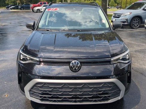 Used 2025 Volkswagen Taos S image 8
