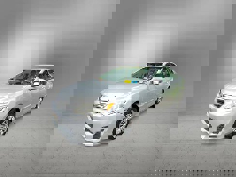 Used 2012 Toyota Camry LE image 1