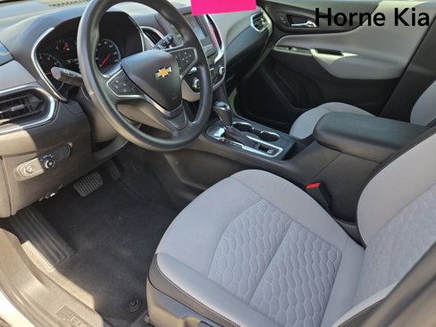 Used 2018 Chevrolet Equinox LS image 17