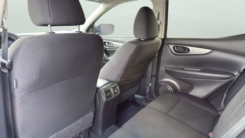 Used 2021 Nissan Rogue Sport S image 28