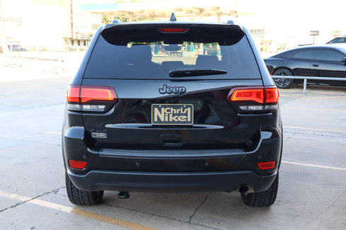 Used 2019 Jeep Grand Cherokee Laredo image 13