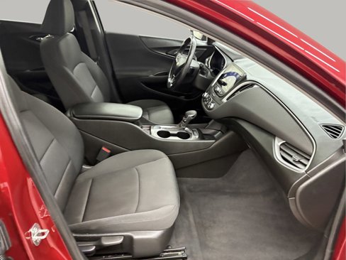 Used 2021 Chevrolet Malibu RS image 18