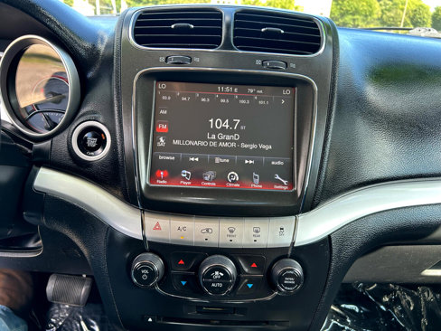 Used 2019 Dodge Journey GT image 12