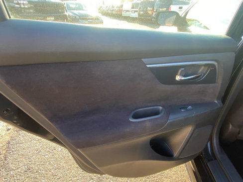 Used 2013 Nissan Altima 2.5 S image 12