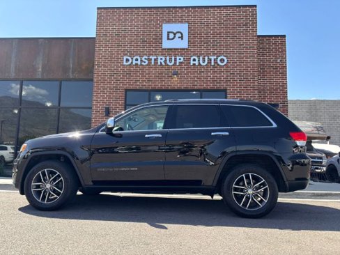 Used 2018 Jeep Grand Cherokee Limited image 8