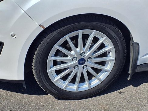 Used 2013 Ford C-MAX SEL image 30