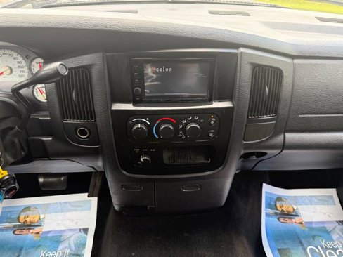 Used 2004 Dodge Ram 1500 Truck SLT w/ Sport Appearance Group image 20