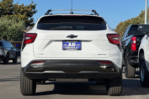 New 2025 Chevrolet Trax ACTIV w/ Sunroof Package image 5