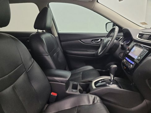 Used 2016 Nissan Rogue SL image 21