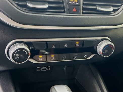 Used 2022 Nissan Altima 2.5 SV image 27