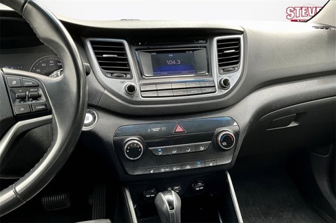 Used 2017 Hyundai Tucson Sport image 9