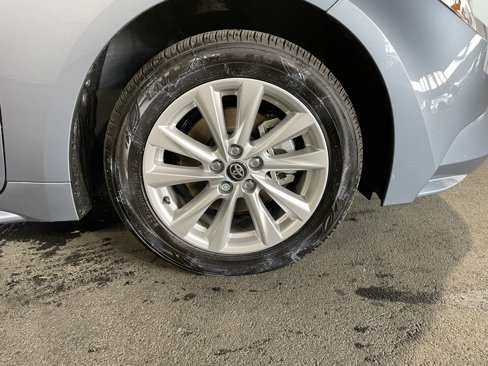 Used 2024 Toyota Corolla LE image 7