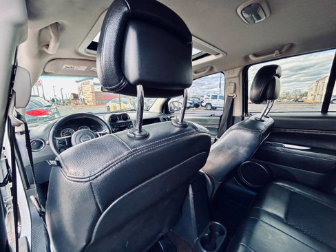 Used 2014 Jeep Compass Latitude w/ Sun/Sound Group image 20