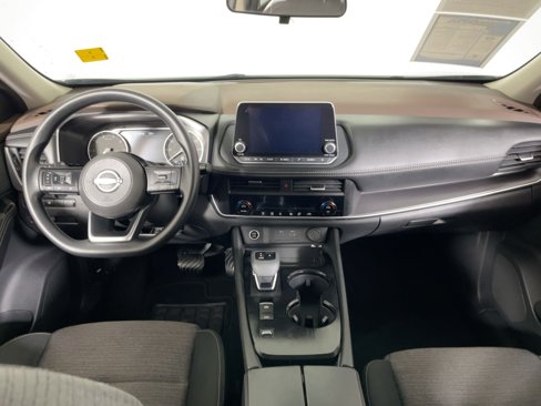 Used 2023 Nissan Rogue SV image 13
