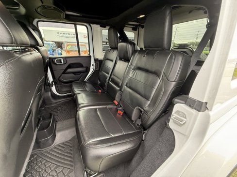 Certified 2021 Jeep Wrangler Unlimited Sahara image 10