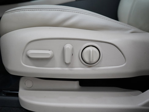 Used 2018 Buick Enclave Premium w/ Experience Buick Package image 25