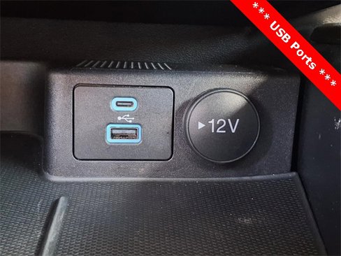 Used 2022 Ford Escape SE image 21