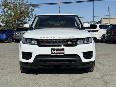 Used 2017 Land Rover Range Rover Sport SE image 2