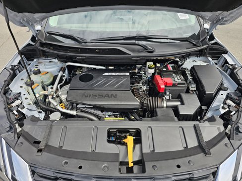 Used 2023 Nissan Rogue SV image 9