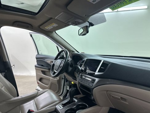 Used 2017 Honda Pilot EX-L image 19