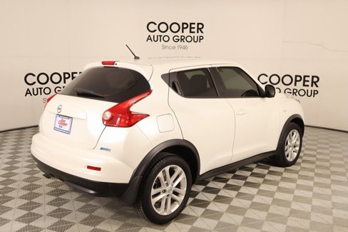 Used 2014 Nissan Juke S image 18