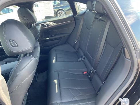 Used 2024 BMW i4 xDrive40i image 26