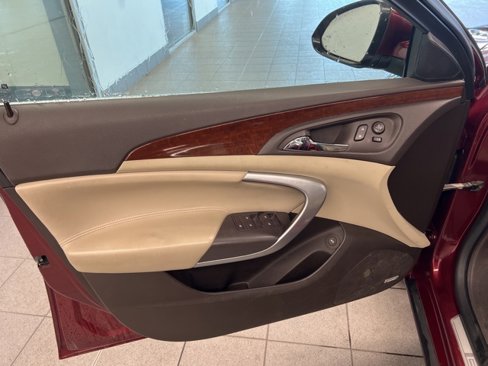Used 2017 Buick Regal Premium w/ Driver Confidence Package #1 image 16