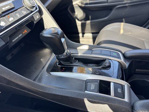 Used 2016 Honda Civic EX-L image 21